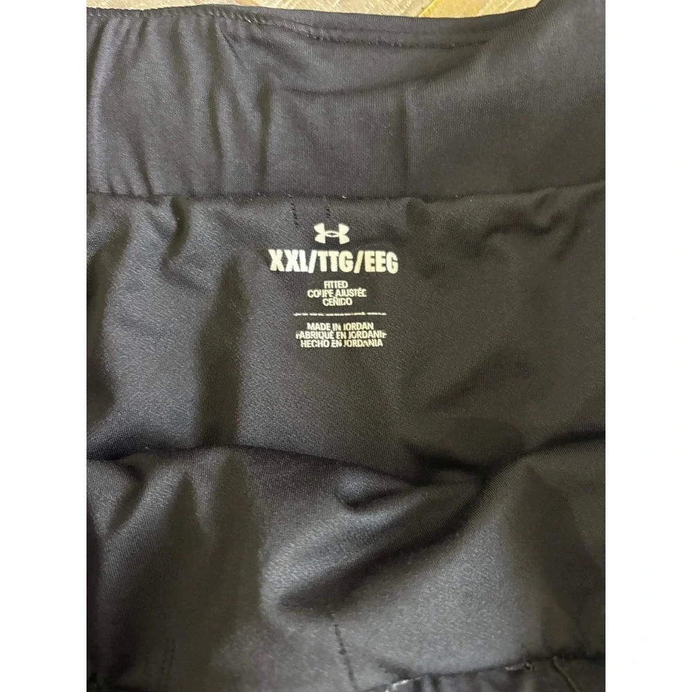Under Armour Womens Run Under Armour Fitted Shorts Black XXL